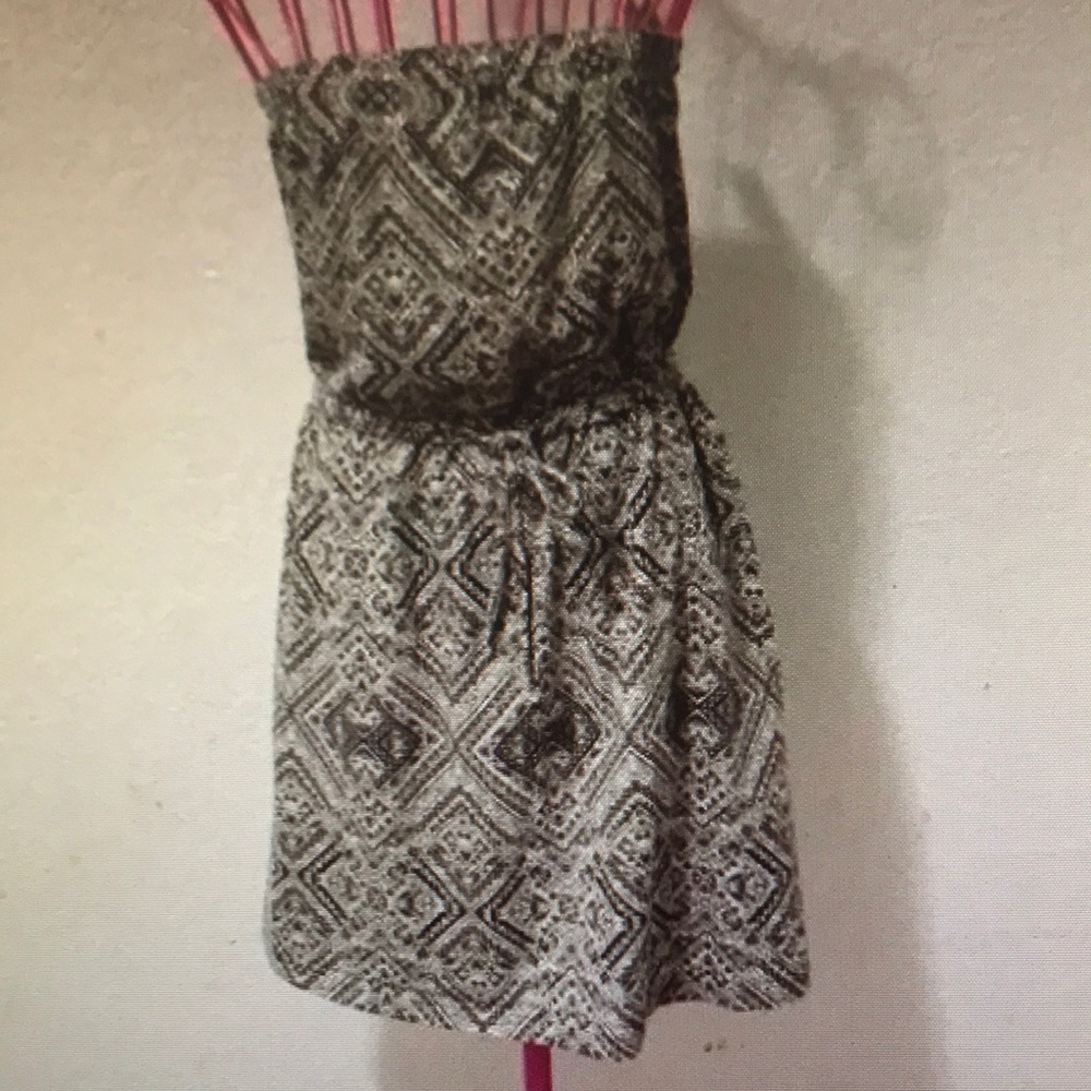 Strapless dress